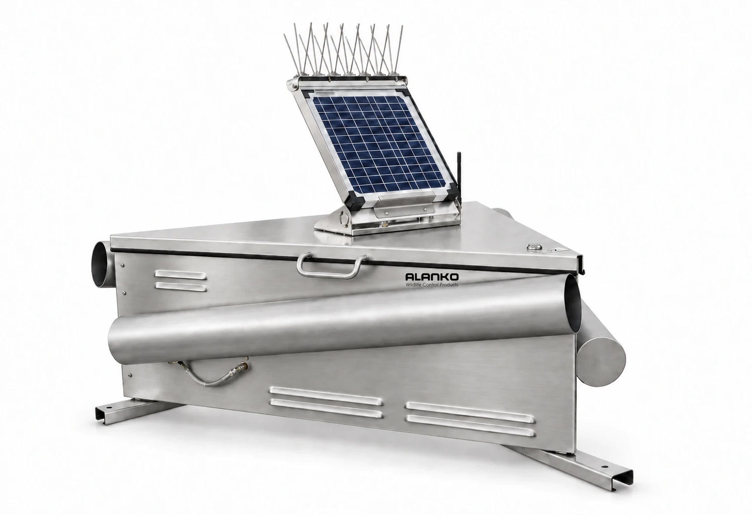 SkyGuard XR-8000 TRI — نظام بثلاث سبطانات وتحكم عن بُعد